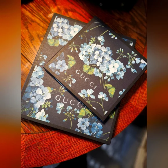 *BLUE GUCCI BLOOM GG Boxes! Stole/ Scarf Boxes For Sale! - Picture 1 of 2